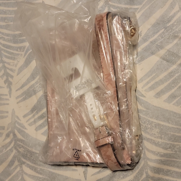 Michael Kors Belt Purse - Picture 11 of 15